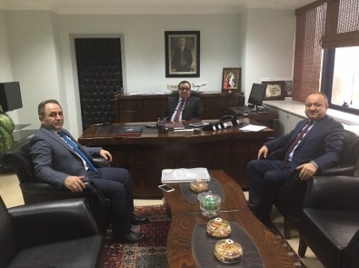 Başkan Babaş, Bakan Ünal'ı Ziyaret Etti