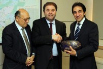 HÜSEYIN YıLDıZ - Başkonsolos Bassam Rady'den Başkan Kılıç'a Ziyaret