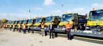 KAR KÜREME ARACI - Büyükşehir Belediyesi, Tam Donanımlı Araç Filosuyla Göreve Hazır