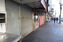 DİYARBAKIR EMNİYET MÜDÜRLÜĞÜ - Diyarbakır'da Esnaf Kepenk Açmadı