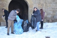 İÇKİ ŞİŞESİ - Er-Vaklı Gençler Tabyalarda Temizlik Yaptı
