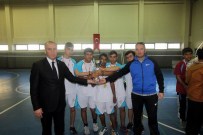 Gençlerde Badmintonun Şampiyonları Belli Oldu