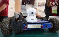 OMURİLİK FELCİ - Lise Öğrencilerinden Engelli Robot Arabası