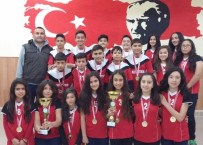 Şefaatli Fatih Ortaokulu Voleybolda Çifte Şampiyonluk Yaşadı Haberi