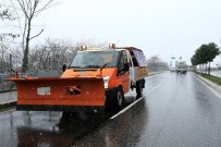 SULTANGAZİ BELEDİYESİ - Sultangazi Kar Önlemlerini Aldı
