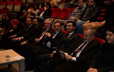 Üniversitede Girişimcilik Zirvesi