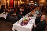 50 Yıllık Evlilere Yastık Hediyesi