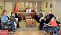 TÜRKİYE SAKATLAR FEDERASYONU - AK Parti İl Başkanı Sümer'den Engelli Bireylere Destek