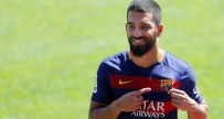 Arda Turan'dan romantik kutlama