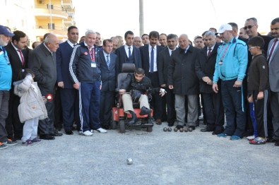 Başkan Can, 'Engellilerimizin Yaşamlarını Kolaylaştırıyoruz'