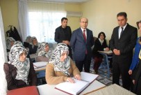 FEHMI HÜSREV KUTLU - Görme Engelli Kursiyerler Kur'an-I Kerimi Dokunarak Öğreniyor