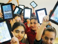 CELALETTIN YÜKSEL - Marmaris'te Öğrencilere Tablet Dağıtıldı