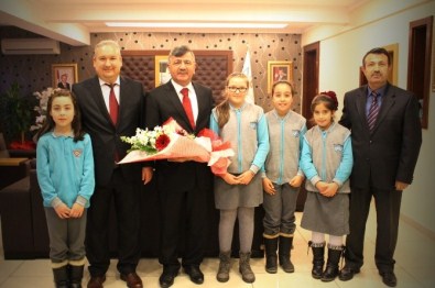 Okullardan Başkan Akdoğan'a Teşekkür Ziyareti