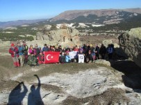 MEHMET BOZDAĞ - Afdos Ağın Dağı'na Doğa Yürüyüşü Gerçekleştirdi
