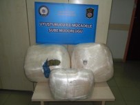 Beline Sarılı Uyuşturucu Ele Geçirildi