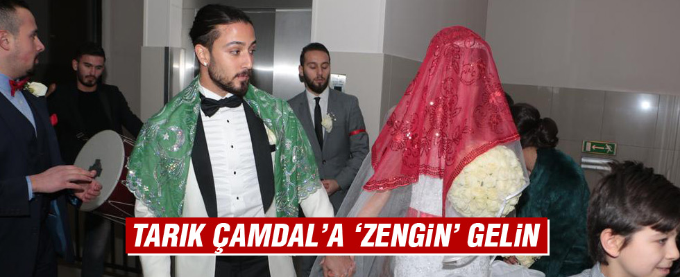 Galatasaraylı Tarık Çamdal, İsveç'te evlendi