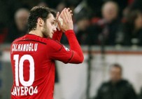 BUNDESLIGA - Hakan 'En İyi Çıkış Futbolcu' Seçildi