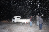 Kazdağları'nda Kar Yağışı Sürücülere Zor Anlar Yaşatıyor
