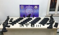 SİLAH TİCARETİ - Malatya'da Çok Sayıda Silah Ele Geçirildi
