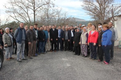 Nihat Öztürk Tapu Sevincine Ortak Oldu