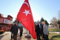 HÜSEYIN YARALı - Saruhanlı'da Dev Türk Bayrağı Göndere Çekildi