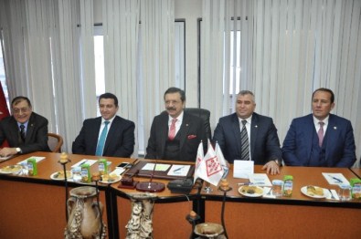 TOBB Başkanı Hisarcıkoğlu Bozüyük'te