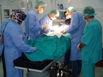 Yozgat'ta Kolu Kırılan Kadının Yumurtalığından 3 Kilo Kitle Çıktı