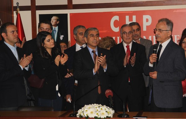 CHP İstanbul İl Başkanlığı'nda devir teslim