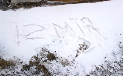 Kar İzmir'e De Uğradı