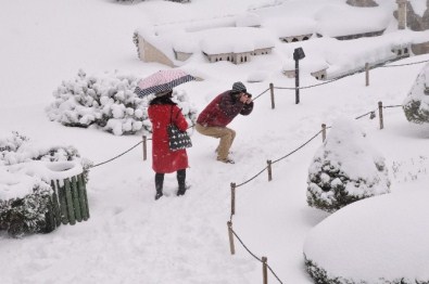 Miniatürk'ten Kar Manzaraları