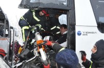 TEM'de Dehşet Kaza Açıklaması 1 Ölü, 23 Yaralı