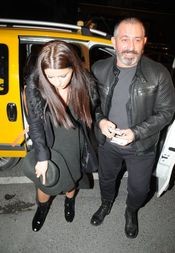 Cem Yılmaz yine yakalandı