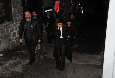 Cem Yılmaz yine yakalandı