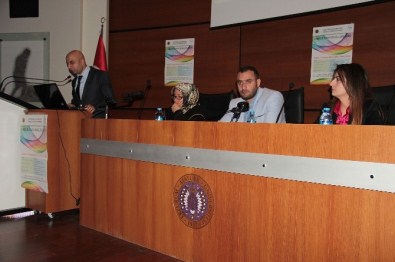 Atatürk Üniversitesi'nde Hayatın Renklerini Fark Edin Paneli