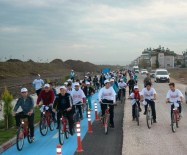 SÜLEYMAN ÇAKıR - Ceyhanda 'Bisikletini Al Sen De Gel' Etkinliği