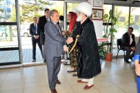 NASREDDIN HOCA - Engelliler Günü'nü Aşure Dağıtarak Kutladılar