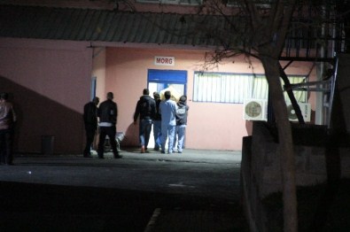 İstanbul Sancaktepe'de Terör Operasyonu Açıklaması 1 Kadın Terörist Öldürüldü