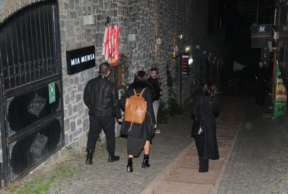 Cem Yılmaz yine yakalandı