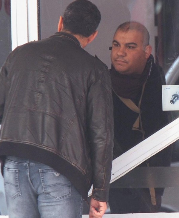 Pompalı tüfekle kargo şubesini bastı