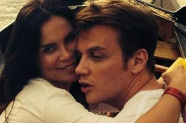 Ebru Şallı'dan Hadise'ye cevap