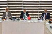 MUAMMER TÜRKER - Antalya OSB Müteşebbis Heyeti Yılın Son Toplantısını Yaptı