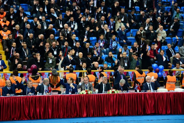 Hacıosmanoğlu : Namussuzun dik alasıdır