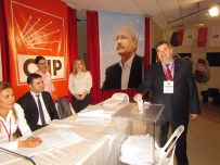 ALAATTİN YÜKSEL - Çeşme CHP'de Ekrem Oran Güven Tazeledi