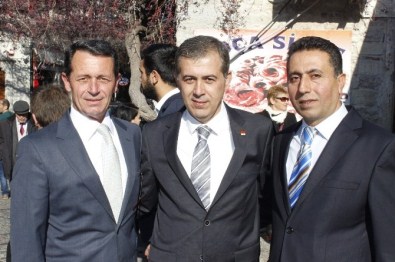 Foça CHP Günal Biçer'le Devam Dedi