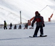 YAPAY KAR - Palandöken'de Kayak Ve Kızak Sezonu Açıldı