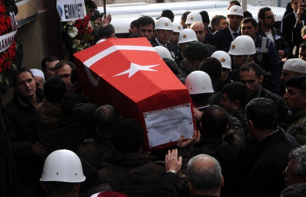 Şehit Polis Katırlı son yolculuğuna uğurlandı