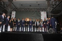 YıLMAZ BÜYÜKERŞEN - Eğlence Ve Rekreasyon Alanında Ödül Alanlardan Büyükerşen'e Övgü