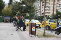 TÜRKMENBAŞı - Kenan Evren Bulvarı'nda Çevre Düzenlemesi