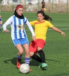 DİDEM ARSLAN - Malatyalı Kadınlar 5'Te 5 Yaptı