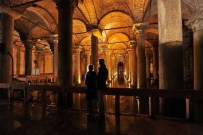 TARİHİ YARIMADA - Yerebatan Sarnıcı, Türkiye'nin UNESCO'daki En İyi On Eseri Arasına Girdi